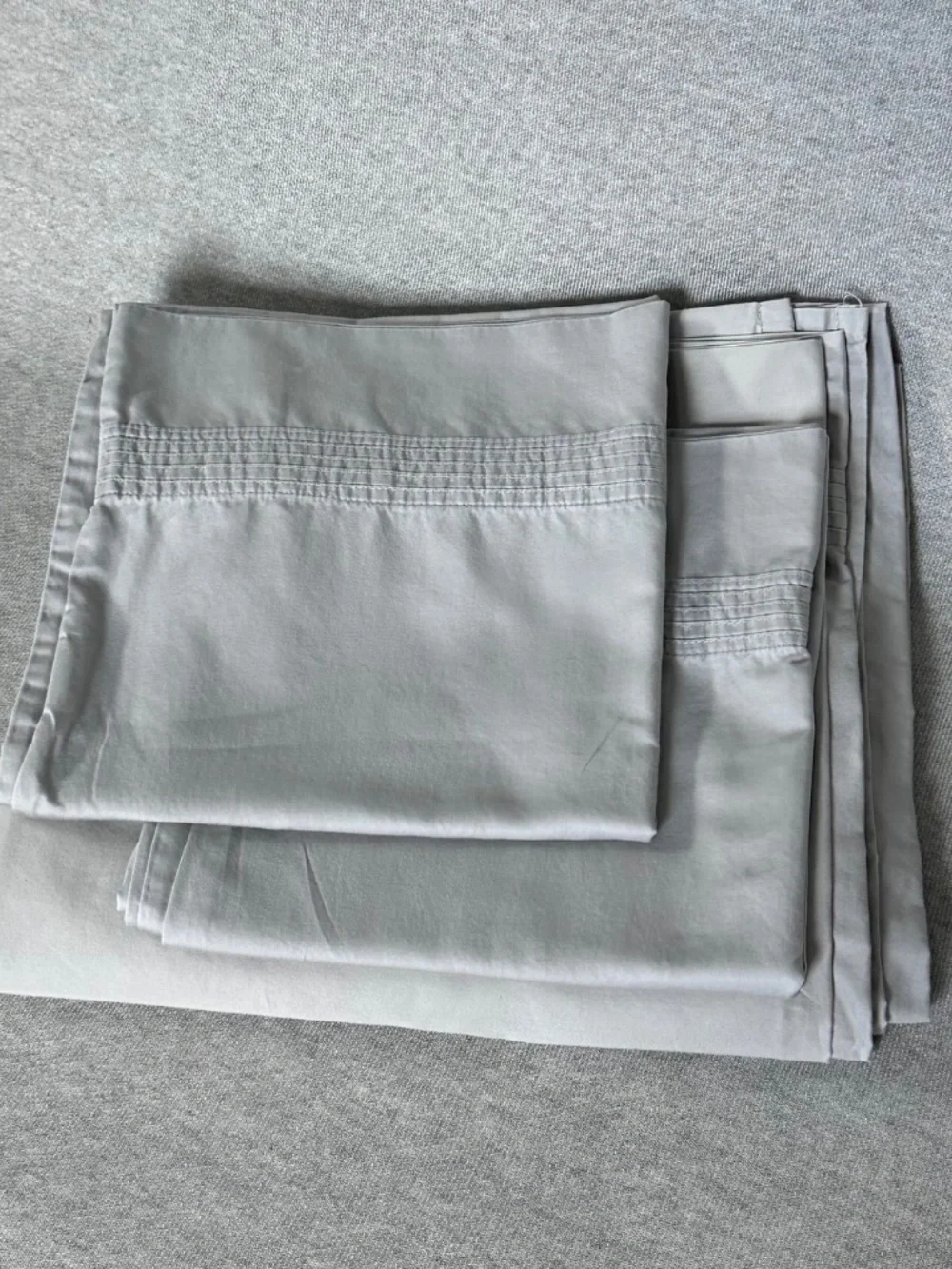Pottery Barn: King Flat Sheet + 2 King Pillowcases Set